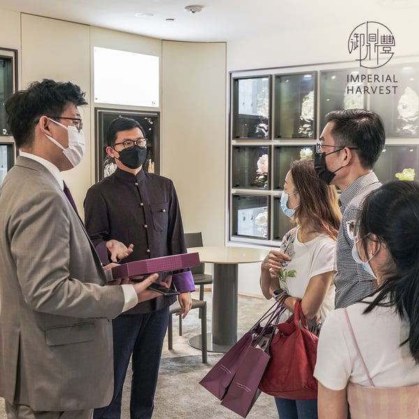 Master David greeting blessed clients