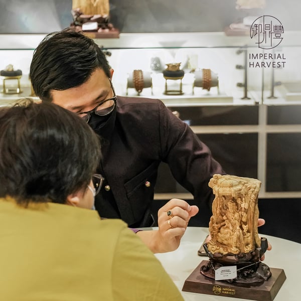 Master David with blessed clients