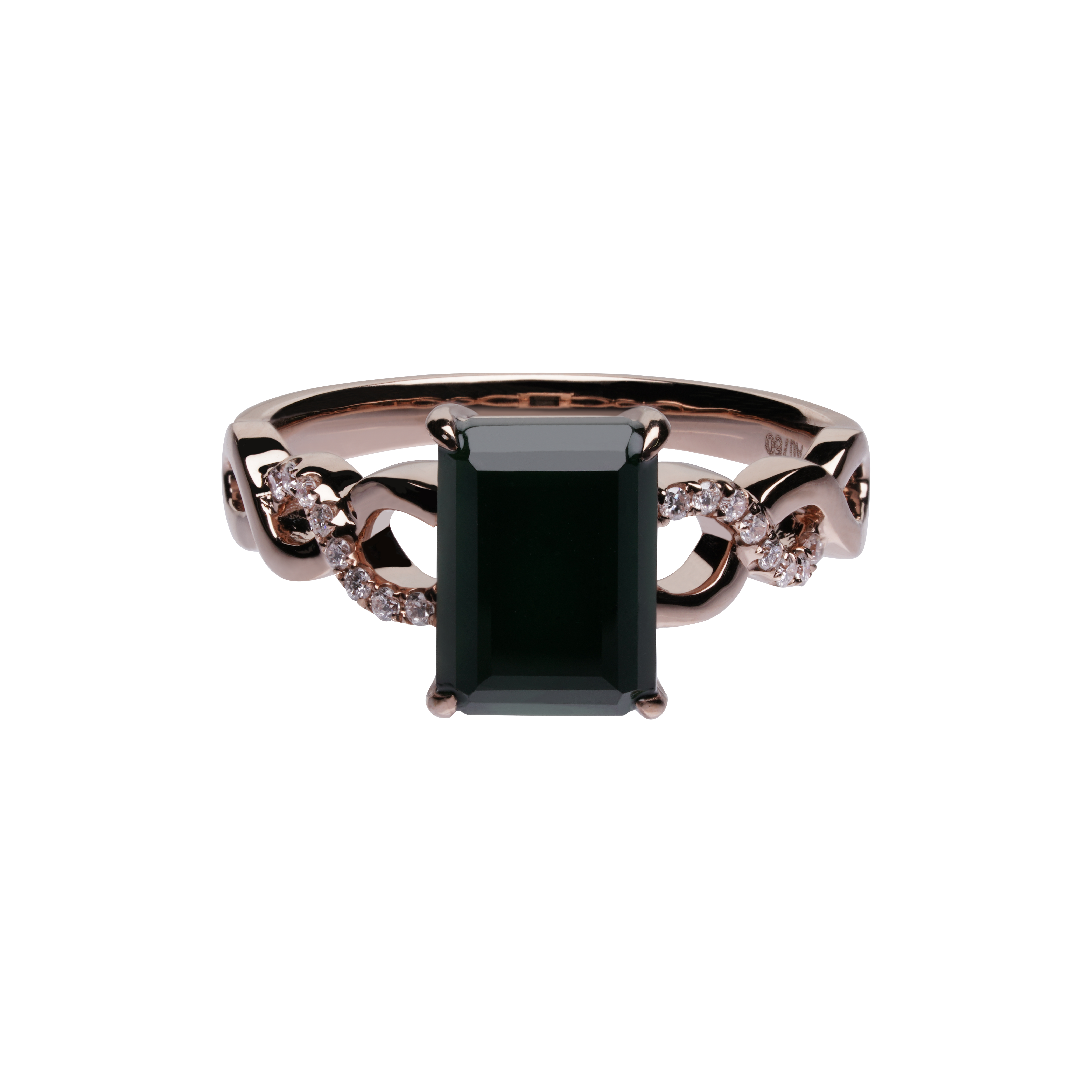 2021_18K_Jewelry_SquareDiamond_01_Black